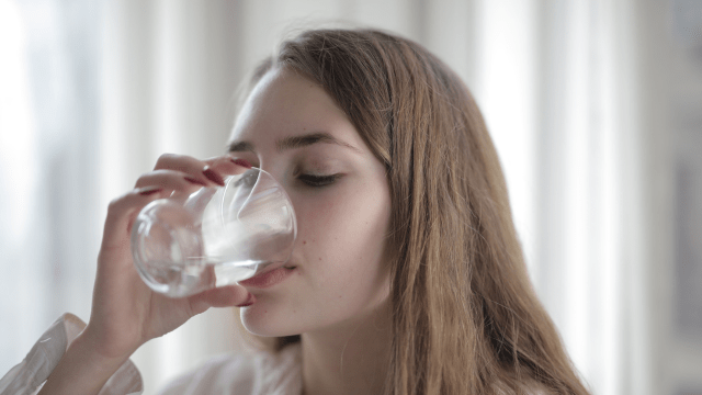 Two cup manifestation method 